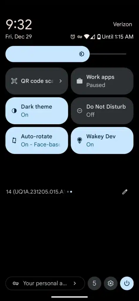 تحميل برنامج Wakey Keep Screen On لمنع شاشة الهاتف من الاغلاق